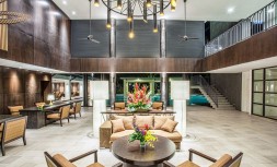 camar-lobby-night-2-1.jpg