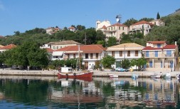 derevnua-kalamos-ostrov-lefkada-greciua.jpg